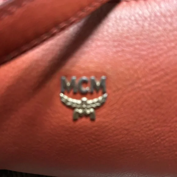 MCM Mini Hobo Leather Shoulder/Crossbody Bag Pre-Loved. Comes With COA - Picture 9 of 13